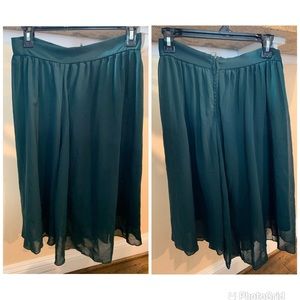 Pleaded Green skirt